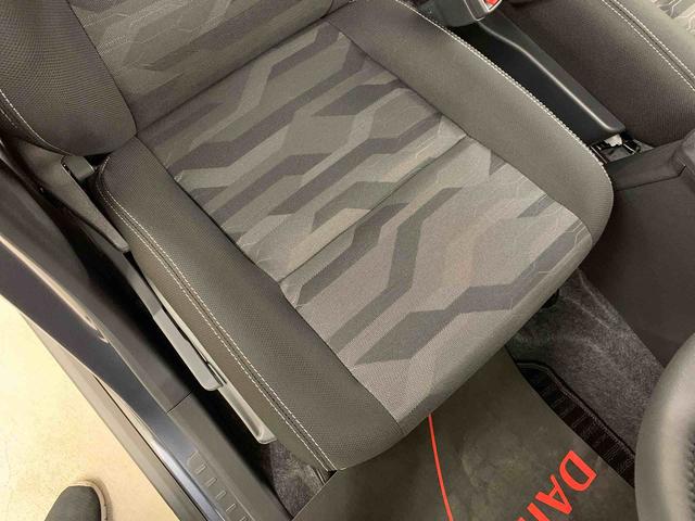 タフト Ｇ　ダーククロムベンチャー　４ＷＤ　ＬＥＤヘッドライト・オートライト・オートマチックハイビーム・プッシュスタートボタン・アイドリングストップ・シートヒーター・オートエアコン・電動パーキングブレーキ・スマートアシスト（32枚目）