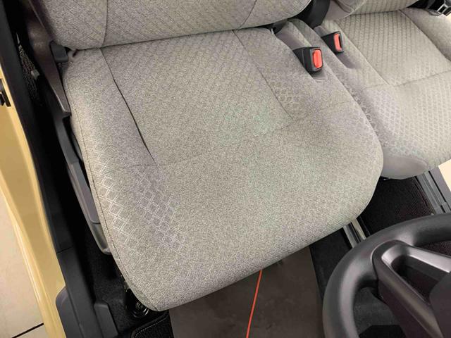 タント Ｘ　４ＷＤ　片側電動スライドドア・ＬＥＤヘッドライト・オートライト・オートマチックハイビーム・プッシュスタートボタン・アイドリングストップ・シートヒーター・電動格納式ドアミラー・スマートアシスト（32枚目）