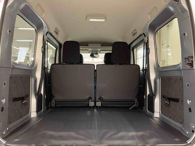 ハイゼットカーゴ クルーズ　４ＷＤ　オートライト・オートマチックハイビーム・プッシュスタートボタン・アイドリングストップ・マニュアルエアコン・スマートアシスト（21枚目）