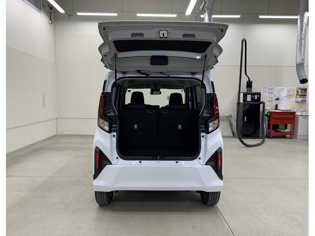 ムーヴ ＲＳ　２ＷＤ　両側電動スライドドア・ＬＥＤヘッドライト・オートライト・オートマチックハイビーム・プッシュスタートボタン・アイドリングストップ・オートエアコン・電動パーキングブレーキ・スマートアシスト（39枚目）