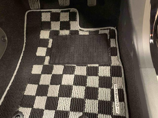 コペン ＧＲ　スポーツ　２ＷＤ　オープンカー・５速ＭＴ・ナビ・ＥＴＣ・ドライブレコーダー・ＬＥＤヘッドライト・プッシュスタートボタン・オートエアコン（32枚目）