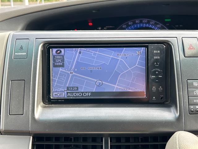 旅行やレジャーにと様々なシーンで期待に応える安心ナビ付き！