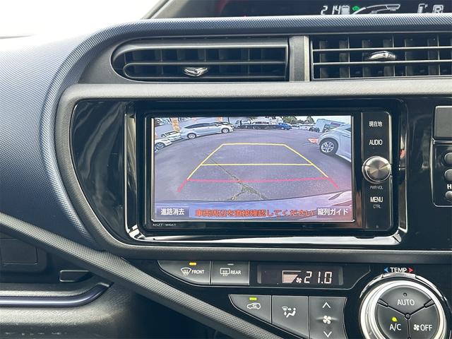 アクア S ドライブレコーダー ETC バックカメラ ナビ TV アルミホイール オートライト スマートキー アイドリングストップ 電動格納ミラー シートヒーター CVT 衝突安全ボディ ABS ESC CD(4枚目)