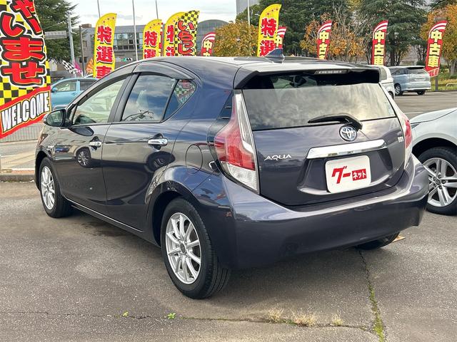 アクア S ドライブレコーダー ETC バックカメラ ナビ TV アルミホイール オートライト スマートキー アイドリングストップ 電動格納ミラー シートヒーター CVT 衝突安全ボディ ABS ESC CD(18枚目)