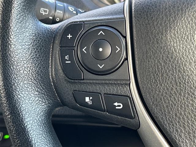 ノア ハイブリッドX ETC バックカメラ ナビ TV 両側電動スライドドア オートライト LEDヘッドランプ スマートキー 電動格納ミラー 後席モニター 3列シート ウォークスルー CVT アルミホイール CD USB(41枚目)