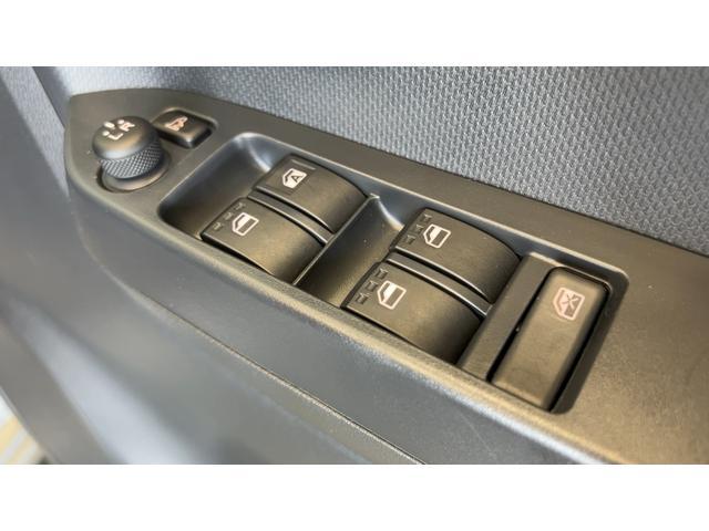 ミライース Ｘ　ＳＡＩＩＩ　アイドリングストップ　ＬＥＤヘッドランプ　キーレスエントリー　衝突被害軽減システム　横滑り防止機構　電動格納式ドアミラー（17枚目）