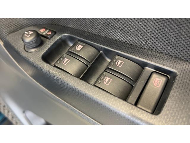 ムーヴ カスタム　Ｘリミテッド　ＳＡＩＩＩ（17枚目）