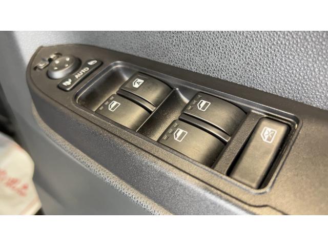 タント カスタムＲＳ（18枚目）