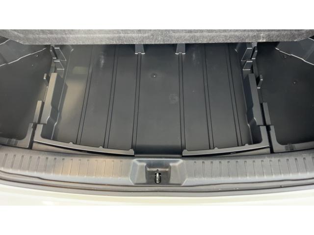 カローラフィールダー １．５Ｇ　ダブルバイビー（16枚目）