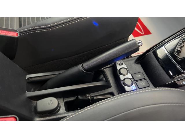 カローラフィールダー １．５Ｇ　ダブルバイビー（26枚目）