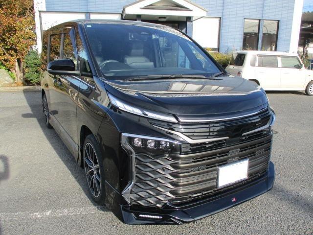 ヴォクシー ハイブリッドS-Z ツインモニター GRフルエアロ パワーバックドア(2枚目)