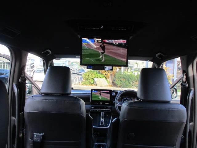 ヴォクシー ハイブリッドS-Z ツインモニター GRフルエアロ パワーバックドア(22枚目)