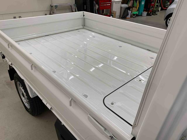 ハイゼットトラック スタンダード 農用スペシャル 4WD オートライト・オートマチックハイビーム・AMFMラジオ・キーレスエントリー・アイドリングストップ・スマートアシスト・マニュアルエアコン(17枚目)