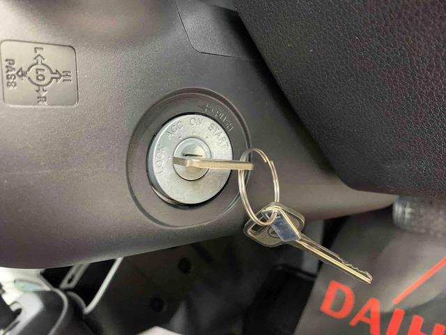 ハイゼットトラック スタンダード 農用スペシャル 4WD オートライト・オートマチックハイビーム・AMFMラジオ・キーレスエントリー・アイドリングストップ・スマートアシスト・マニュアルエアコン(25枚目)