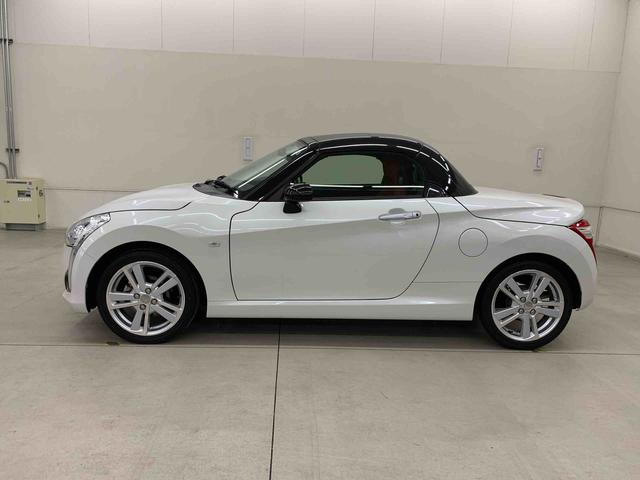 コペン ローブ　２ＷＤ　オープンカー・ＬＥＤヘッドライト・プッシュスタートボタン・アイドリングストップ・センターカップホルダー・オートエアコン・電動格納式ドアミラー（8枚目）