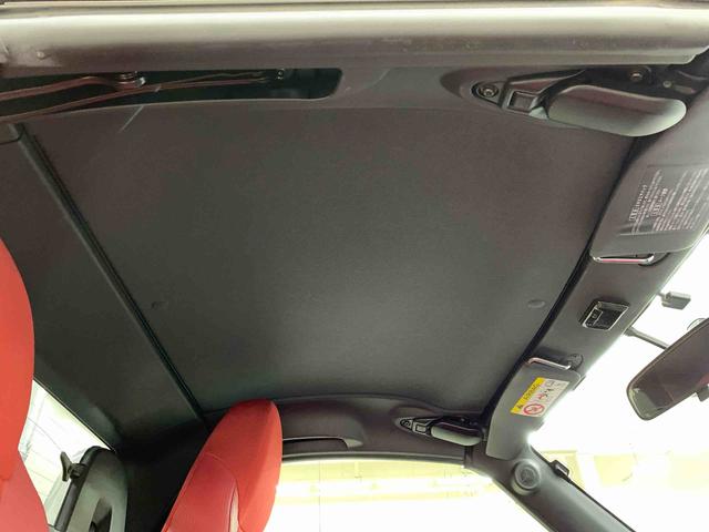 コペン ローブ　２ＷＤ　オープンカー・ＬＥＤヘッドライト・プッシュスタートボタン・アイドリングストップ・センターカップホルダー・オートエアコン・電動格納式ドアミラー（15枚目）