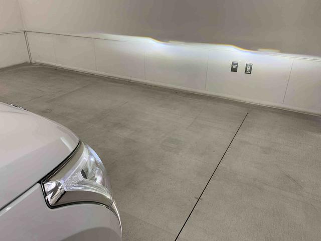 コペン ローブ　２ＷＤ　オープンカー・ＬＥＤヘッドライト・プッシュスタートボタン・アイドリングストップ・センターカップホルダー・オートエアコン・電動格納式ドアミラー（42枚目）