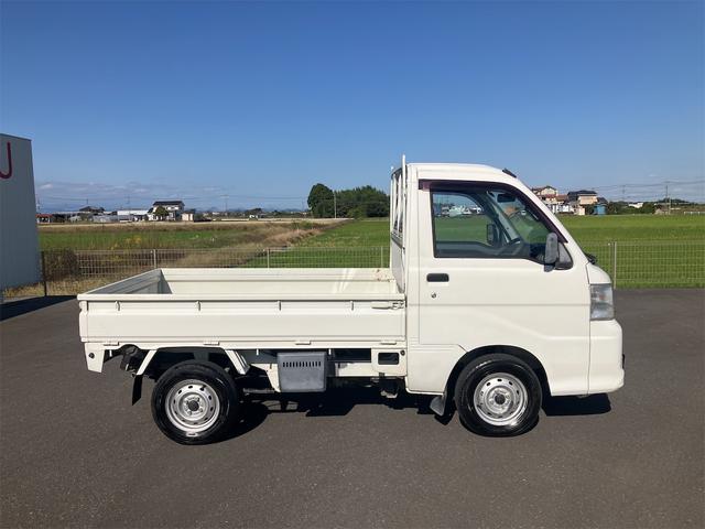 ハイゼットトラック エアコン・パワステ スペシャル エアコン パワーステアリング AM/FMラジオ 3AT 4WD(4枚目)