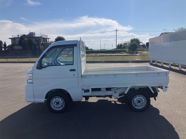 ハイゼットトラック エアコン・パワステ スペシャル エアコン パワーステアリング AM/FMラジオ 3AT 4WD(8枚目)