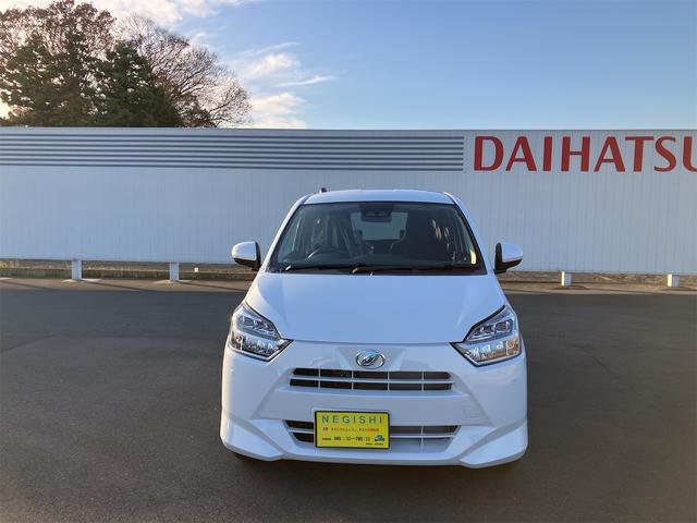 ミライース Ｘ　ＳＡＩＩＩ　届出済未使用車　純正ナビ　バックカメラ　キーレス　セキュリティーアラーム　クリアランスソナー　アイドリングストップ　プライバシーガラス　ＬＥＤヘッドライト　電動格納ドアミラー　スマートアシスト（2枚目）