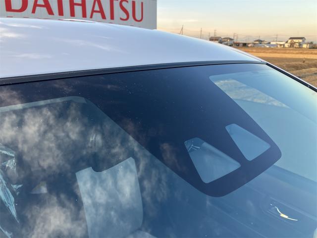 ミライース Ｘ　ＳＡＩＩＩ　届出済未使用車　純正ナビ　バックカメラ　キーレス　セキュリティーアラーム　クリアランスソナー　アイドリングストップ　プライバシーガラス　ＬＥＤヘッドライト　電動格納ドアミラー　スマートアシスト（25枚目）