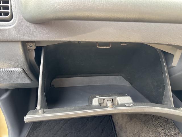 ランドクルーザー８０ ＶＸリミテッド　６０フェイス　ナローボディ　リフトアップ　サクソンマフラー　サンルーフ　ディーゼル　ウッドステアリング　ブラッドレーＶ１６インチ（16枚目）