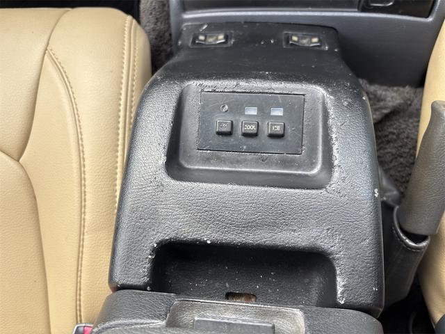 ランドクルーザー８０ ＶＸリミテッド　６０フェイス　ナローボディ　リフトアップ　サクソンマフラー　サンルーフ　ディーゼル　ウッドステアリング　ブラッドレーＶ１６インチ（27枚目）