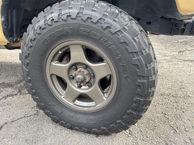 ランドクルーザー８０ ＶＸリミテッド　６０フェイス　ナローボディ　リフトアップ　サクソンマフラー　サンルーフ　ディーゼル　ウッドステアリング　ブラッドレーＶ１６インチ（40枚目）