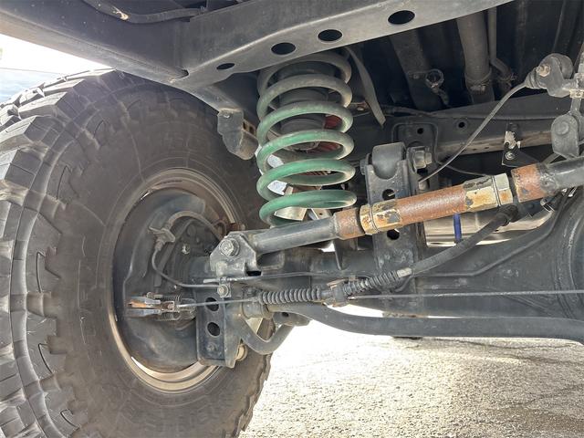 ランドクルーザー８０ ＶＸリミテッド　６０フェイス　ナローボディ　リフトアップ　サクソンマフラー　サンルーフ　ディーゼル　ウッドステアリング　ブラッドレーＶ１６インチ（56枚目）