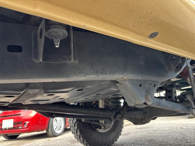 ランドクルーザー８０ ＶＸリミテッド　６０フェイス　ナローボディ　リフトアップ　サクソンマフラー　サンルーフ　ディーゼル　ウッドステアリング　ブラッドレーＶ１６インチ（64枚目）