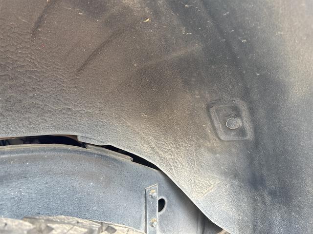 ランドクルーザー８０ ＶＸリミテッド　６０フェイス　ナローボディ　リフトアップ　サクソンマフラー　サンルーフ　ディーゼル　ウッドステアリング　ブラッドレーＶ１６インチ（69枚目）