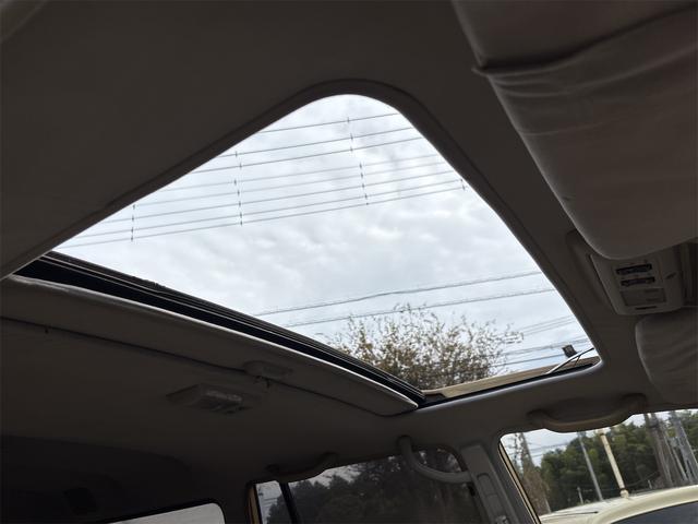 ランドクルーザー８０ ＶＸリミテッド　６０フェイス　ナローボディ　リフトアップ　サクソンマフラー　サンルーフ　ディーゼル　ウッドステアリング　ブラッドレーＶ１６インチ（80枚目）