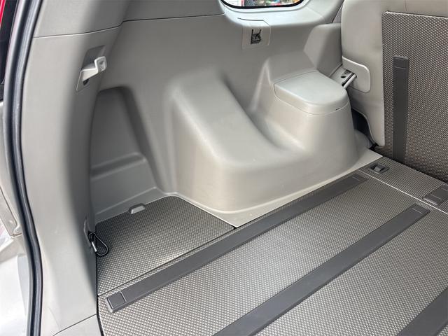 エクストレイル S 5速MT 切替式4WD フルオリジナル 素ガラス 禁煙車 防水カプロンシート リアフラット ドアバイザー 電格ドアミラー 純正ナビ キーレス ラゲッジマット カーゴネット 100V電源(11枚目)