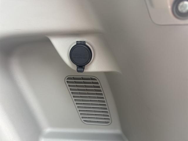 エクストレイル S 5速MT 切替式4WD フルオリジナル 素ガラス 禁煙車 防水カプロンシート リアフラット ドアバイザー 電格ドアミラー 純正ナビ キーレス ラゲッジマット カーゴネット 100V電源(13枚目)