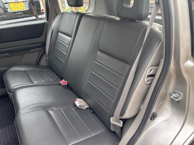 エクストレイル S 5速MT 切替式4WD フルオリジナル 素ガラス 禁煙車 防水カプロンシート リアフラット ドアバイザー 電格ドアミラー 純正ナビ キーレス ラゲッジマット カーゴネット 100V電源(18枚目)