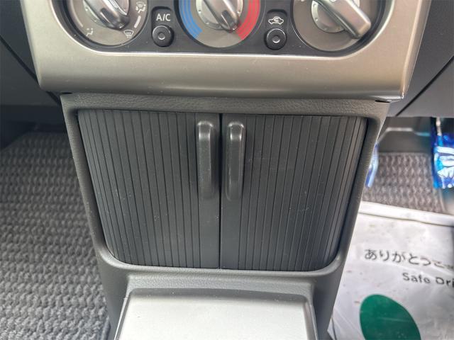 エクストレイル S 5速MT 切替式4WD フルオリジナル 素ガラス 禁煙車 防水カプロンシート リアフラット ドアバイザー 電格ドアミラー 純正ナビ キーレス ラゲッジマット カーゴネット 100V電源(58枚目)