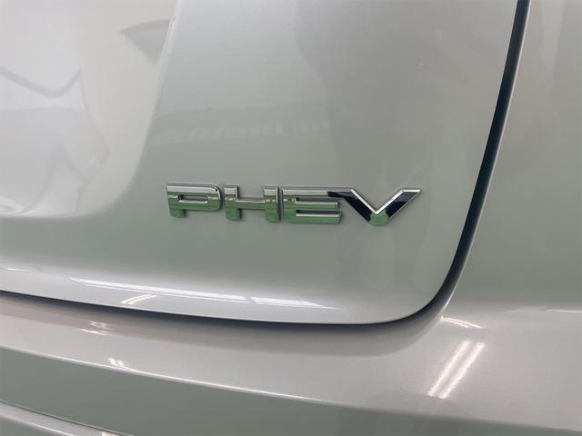 エクリプスクロスＰＨＥＶ Ｐ　ステアリングヒーター　マルチアラウンドモニター　ドライブレコーダー　ＥＴＣ　シートヒーター　レーダークルーズコントロール　ＡＣ１００Ｖ　ドライブモードセレクト（28枚目）