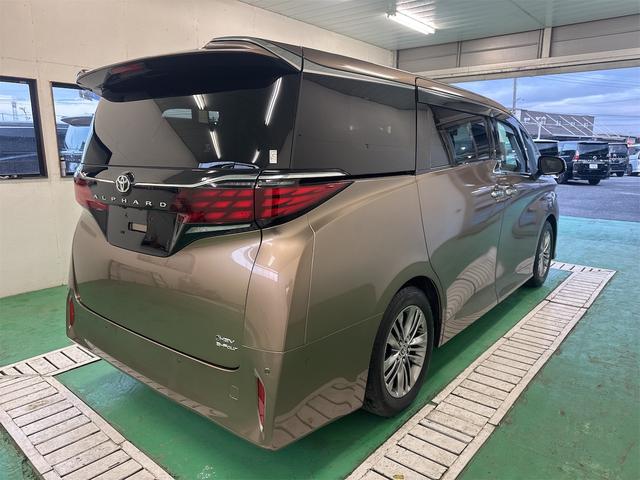 アルファードハイブリッド Z 4WD 14インチディスプレイオーディオ 左右独立ムーンルーフ ヘッドアップディスプレイ リヤモニター アラウンドビュー アドバンスドパーク(5枚目)