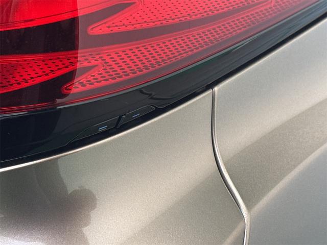 アルファードハイブリッド Z 4WD 14インチディスプレイオーディオ 左右独立ムーンルーフ ヘッドアップディスプレイ リヤモニター アラウンドビュー アドバンスドパーク(8枚目)