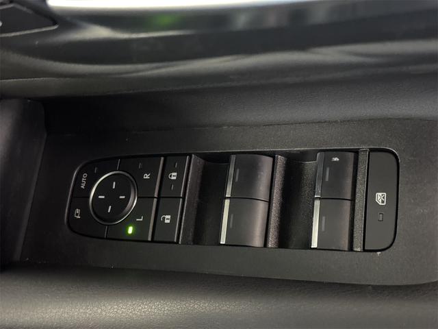 アルファードハイブリッド Z 4WD 14インチディスプレイオーディオ 左右独立ムーンルーフ ヘッドアップディスプレイ リヤモニター アラウンドビュー アドバンスドパーク(23枚目)