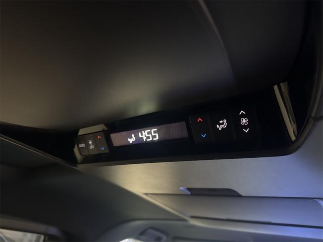 アルファードハイブリッド Z 4WD 14インチディスプレイオーディオ 左右独立ムーンルーフ ヘッドアップディスプレイ リヤモニター アラウンドビュー アドバンスドパーク(33枚目)