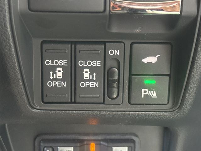 オデッセイハイブリッド ｅ：ＨＥＶアブソルート・ＥＸブラックエディション（31枚目）