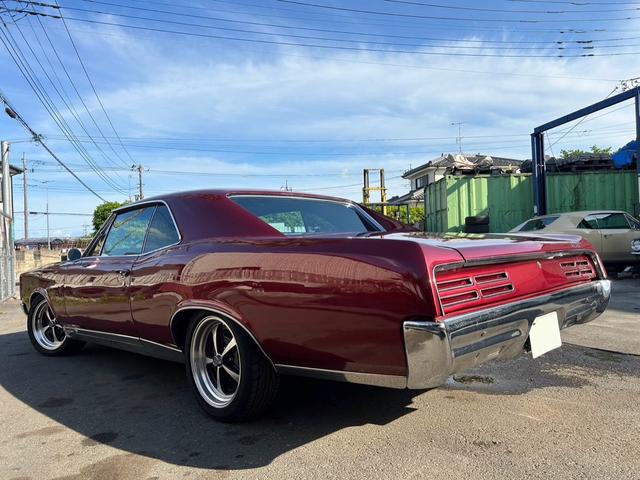 ポンテアックその他 GTO.A/C付.レストア済み(3枚目)