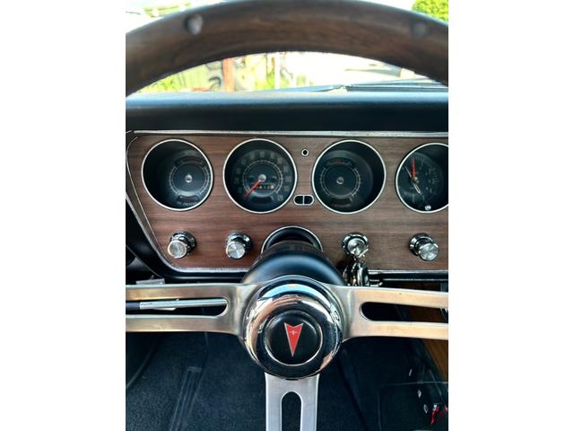 ポンテアックその他 GTO.A/C付.レストア済み(8枚目)