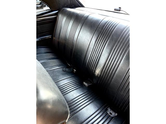 ポンテアックその他 GTO.A/C付.レストア済み(9枚目)