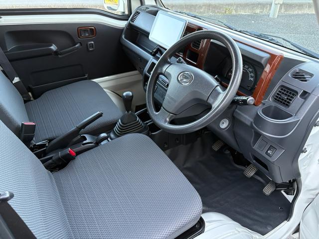 ハイゼットトラック エクストラ ディスプレイモニターナビ ヘッドライトレベライザー エアコン 純正スチールホイール 作業灯(11枚目)