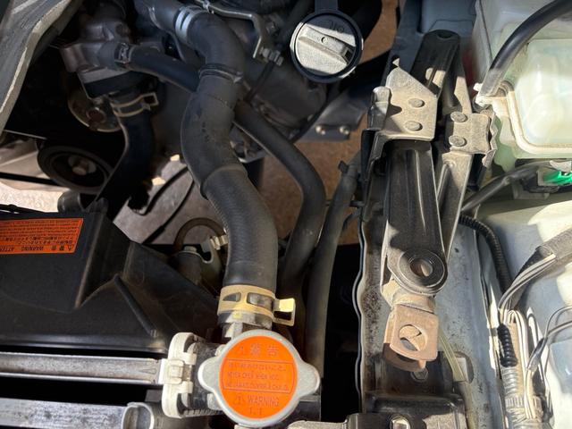 ハイゼットトラック エクストラ ディスプレイモニターナビ ヘッドライトレベライザー エアコン 純正スチールホイール 作業灯(23枚目)