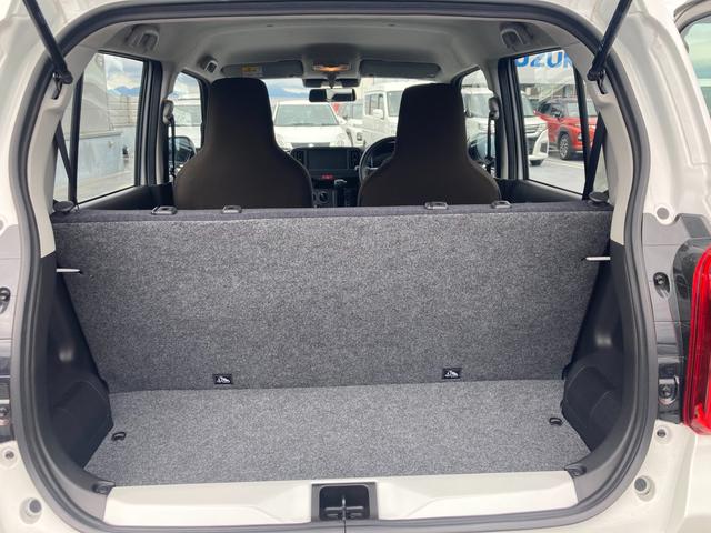 アルト L 2型 オーディオレス 試乗車でした! SHOWTIME! 歩行者傷害軽減ボディー 運転席・助手席SRSエアバッグ ESP 4輪ABS リヤドアチャイルドプルーフ エアコン パワーステアリング 電波式キーレスエントリー セキュリティアラームシステム(18枚目)