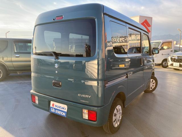 エブリイ ＰＣ　フルタイム４ＷＤ　オーディオレス　冬がはじまるよ祭！（8枚目）