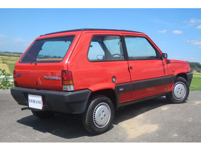 パンダ スーパーi.e. Wサンルーフ 外装レストア済み 5速マニュアル 整備記録簿完備 タイミングベルト交換(83914km)ドライブシャフトブーツ交換(R7/10/7)(13枚目)